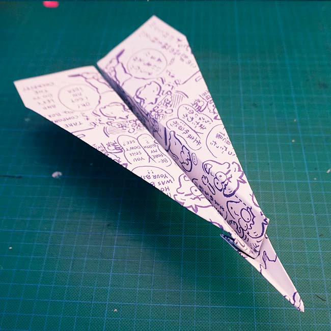 Gameplay airlines paperplane comic